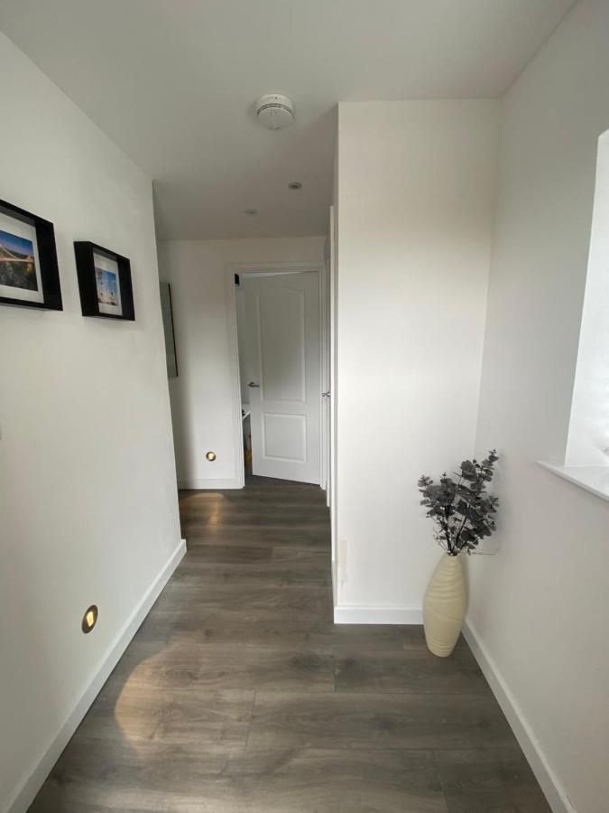 Modern 2 Bedroom Apartment, With Car Parking. Bitton Εξωτερικό φωτογραφία