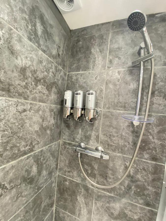 Modern 2 Bedroom Apartment, With Car Parking. Bitton Εξωτερικό φωτογραφία